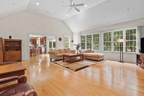 5 Mountainview Dr, Framingham, MA 01701 photo 13