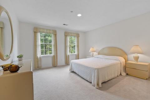 5 Mountainview Dr, Framingham, MA 01701 photo 24