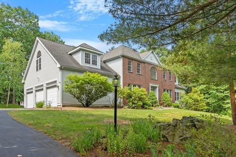 5 Mountainview Dr, Framingham, MA 01701 photo 3