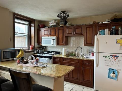 68 Linden St #4, Everett, MA 02149