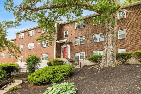 261 Boston Post Rd E #8, Marlborough, MA 01752