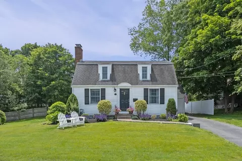 13 Bayberry Rd, Hingham, MA 02043 photo 1