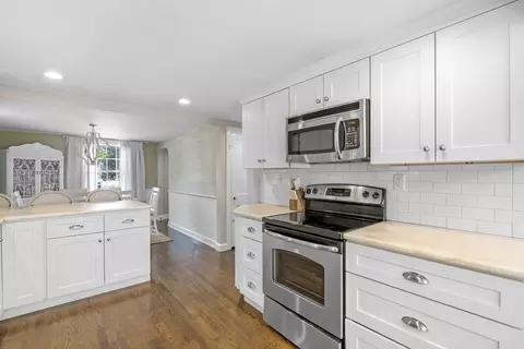 13 Bayberry Rd, Hingham, MA 02043 photo 12