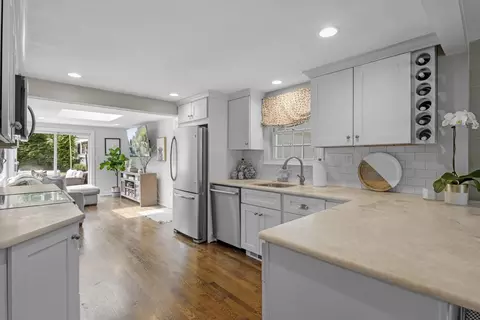 13 Bayberry Rd, Hingham, MA 02043 photo 11