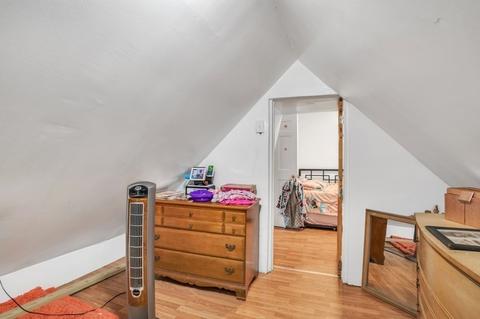412 Saint James Ave, Springfield, MA 01109 photo 28
