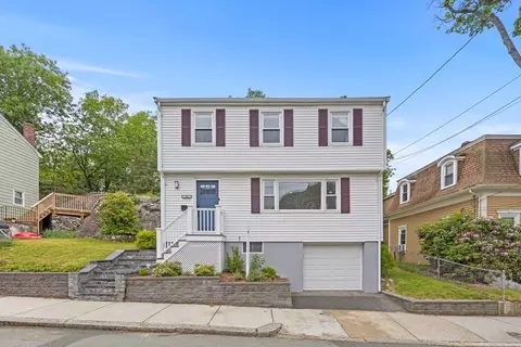 11 Clyde St, Malden, MA 02148