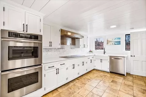 597 Main St, Hingham, MA 02043 photo 9