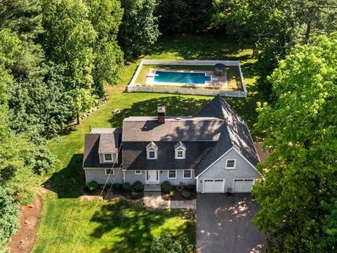 191 Essex St, Lynnfield, MA 01940