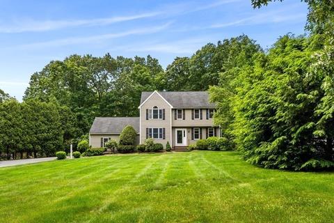 23 Castle Dr, Groton, MA 01450