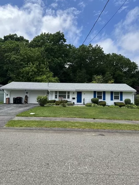 24 Nadine Rd, Brockton, MA 02302