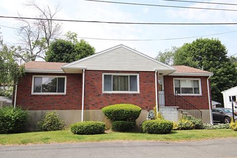 23 Stone St, Revere, MA 02151