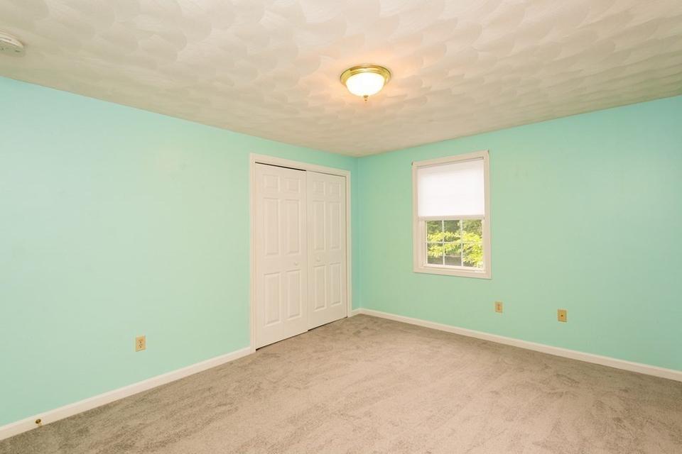  1 Rock Pond Ave, Georgetown, MA 01833 photo 28