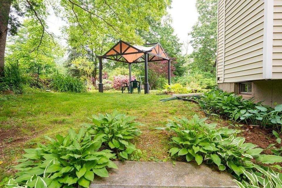  1 Rock Pond Ave, Georgetown, MA 01833 photo 24