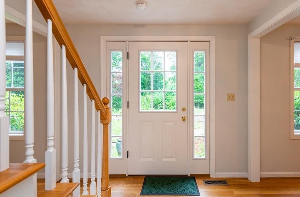  1 Rock Pond Ave, Georgetown, MA 01833 photo 5