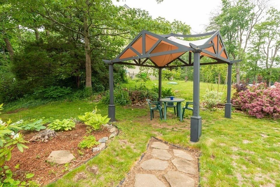 1 Rock Pond Ave, Georgetown, MA 01833 photo 39