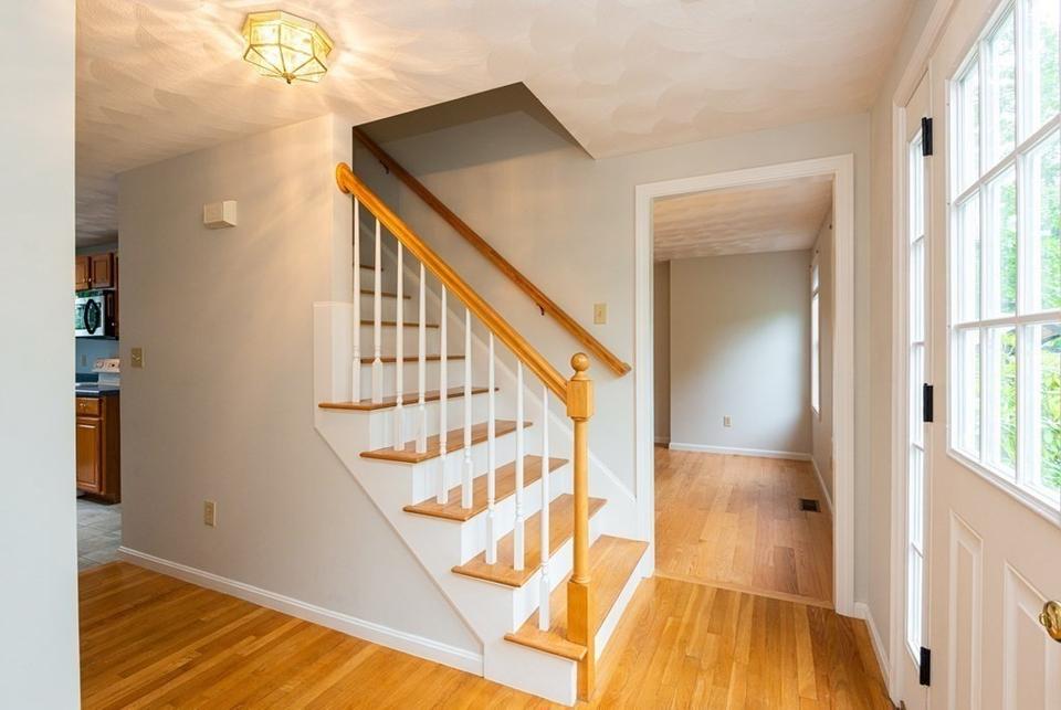  1 Rock Pond Ave, Georgetown, MA 01833 photo 12