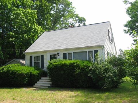 125 N Pearl St, Brockton, MA 02301
