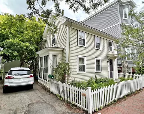 196-198 Franklin St, Cambridge, MA 02139