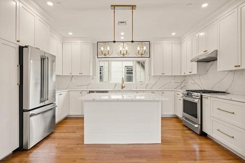 145 Vernal St #3, Everett, MA 02149