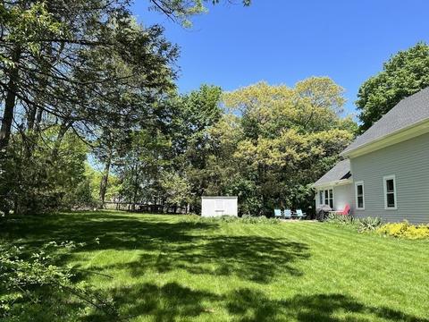 13 Forest St, Reading, MA 01867 photo 4