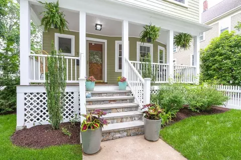 257 Temple St, West Roxbury, MA 02132