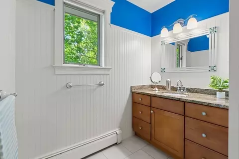 17 Boyles St, Beverly, MA 01915 photo 25