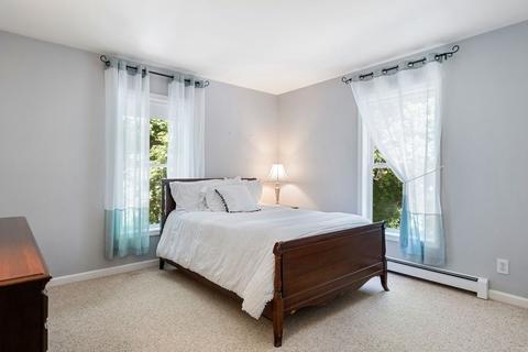8 Scotland St, Hingham, MA 02043 photo 10