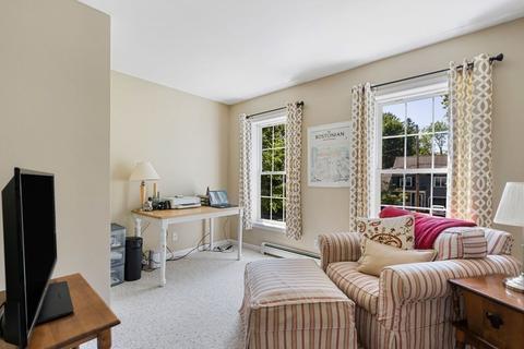 8 Scotland St, Hingham, MA 02043 photo 11