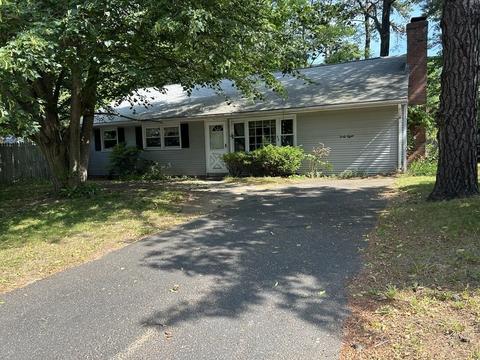 48 Emerald Rd, Springfield, MA 01119