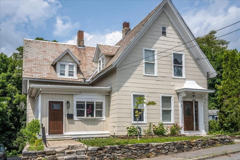 72 Mount Vernon St, Fitchburg, MA 01420