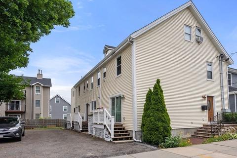 40 Cook St #40, Newton, MA 02458