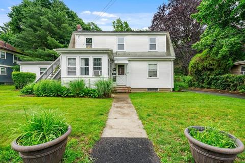 29 Newton Pl, Framingham, MA 01702