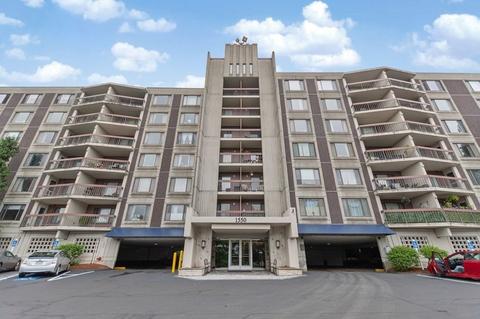 1550 Worcester Rd #106, Framingham, MA 01701