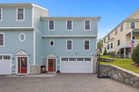 10 Gates Ln #B, Wakefield, MA 01880