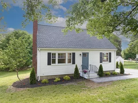 259 Plain, Millis, MA 02054 photo 37
