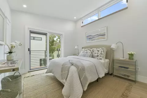 93 Pearl #93, Cambridge, MA 02139