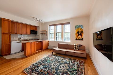 988 Memorial Dr #486, Cambridge, MA 02138
