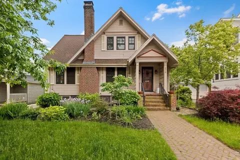 270 Winthrop St, Medford, MA 02155