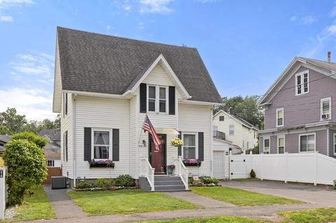 44 King St, Westfield, MA 01085