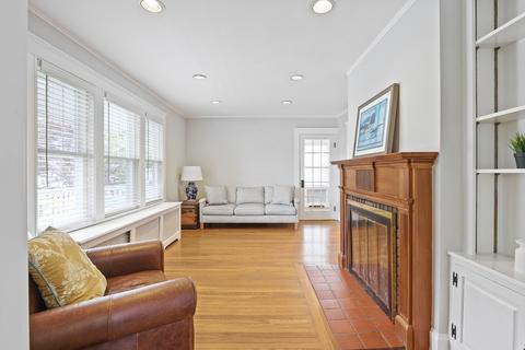51 Lawton Rd, Needham, MA 02492 photo 3