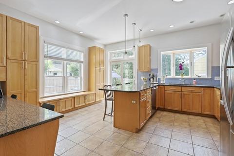 51 Lawton Rd, Needham, MA 02492 photo 9