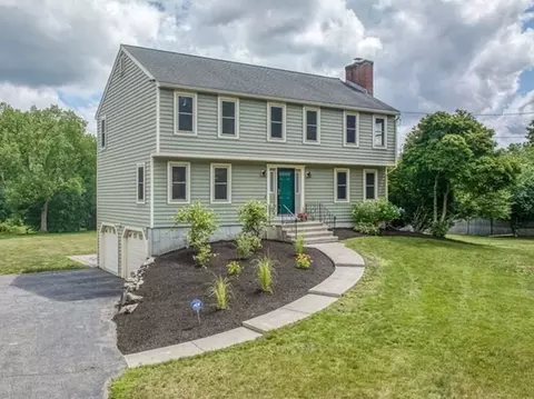 197 River Rd W, Berlin, MA 01503 photo 1