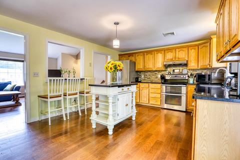 6 Daniel Ct, Salisbury, MA 01952 photo 5