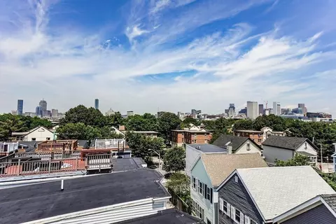 120 W 7th St #505, Boston, MA 02127