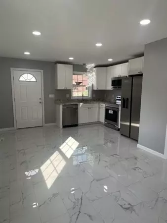 73-75 Commonwealth Ave, Springfield, MA 01108 photo 11