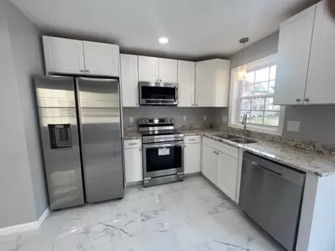 73-75 Commonwealth Ave, Springfield, MA 01108 photo 10