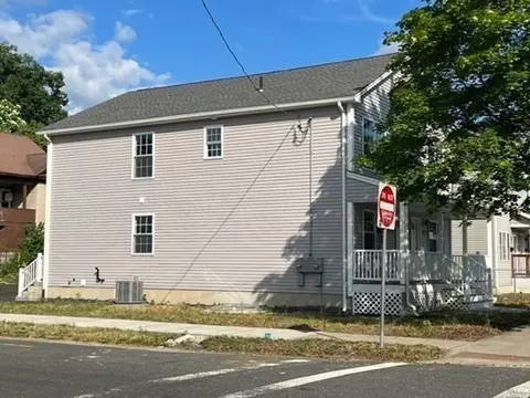 73-75 Commonwealth Ave, Springfield, MA 01108 photo 4