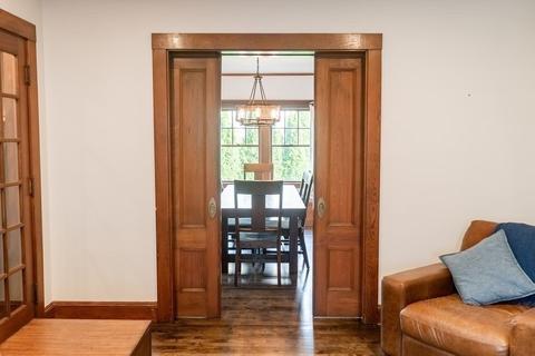 49 Pratt St, Reading, MA 01867 photo 8