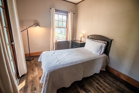 49 Pratt St, Reading, MA 01867 photo 19