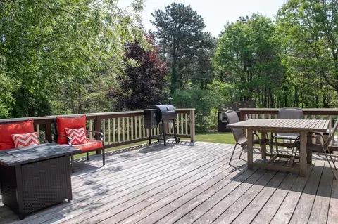8 Yachstman Cir, Mashpee, MA 02649 photo 14